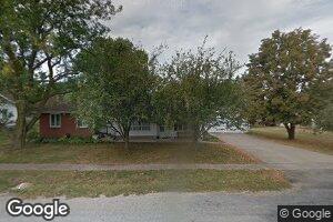 406 4th Ave, Clarence, IA 52216