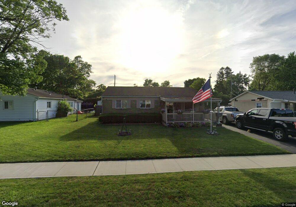 3883 Glenfield Rd, Columbus, OH 43232 - photo 1