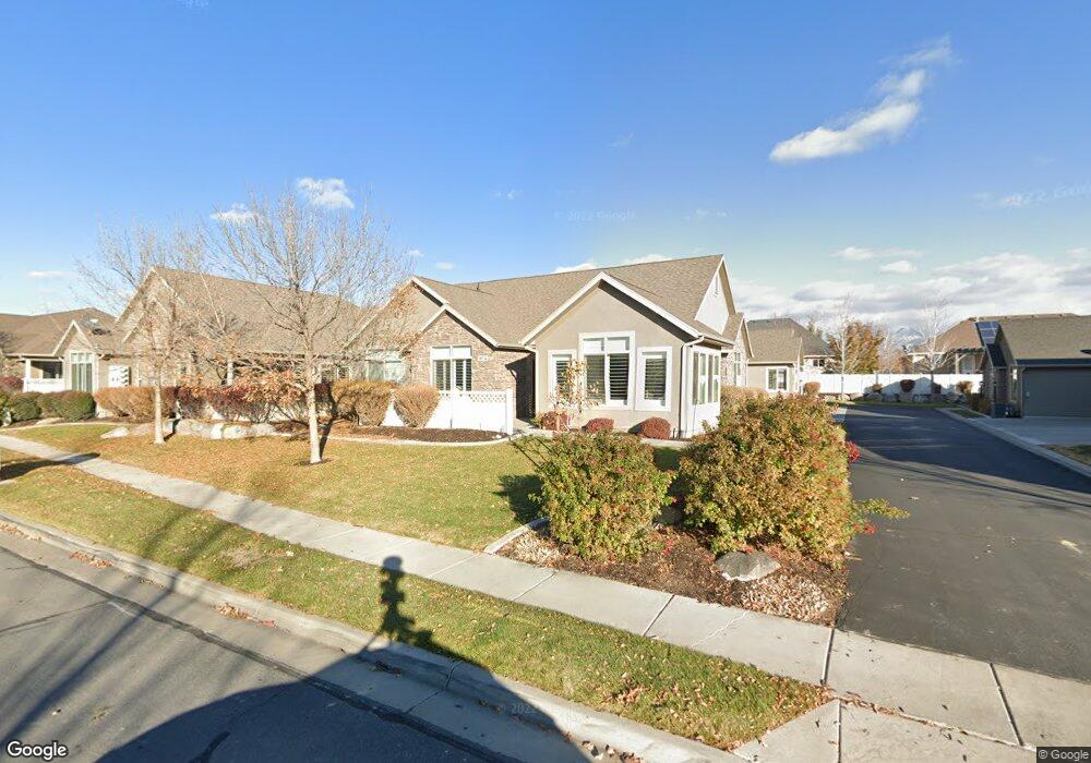 1897 S 830 W unit D, Syracuse, UT 84075 - photo 1