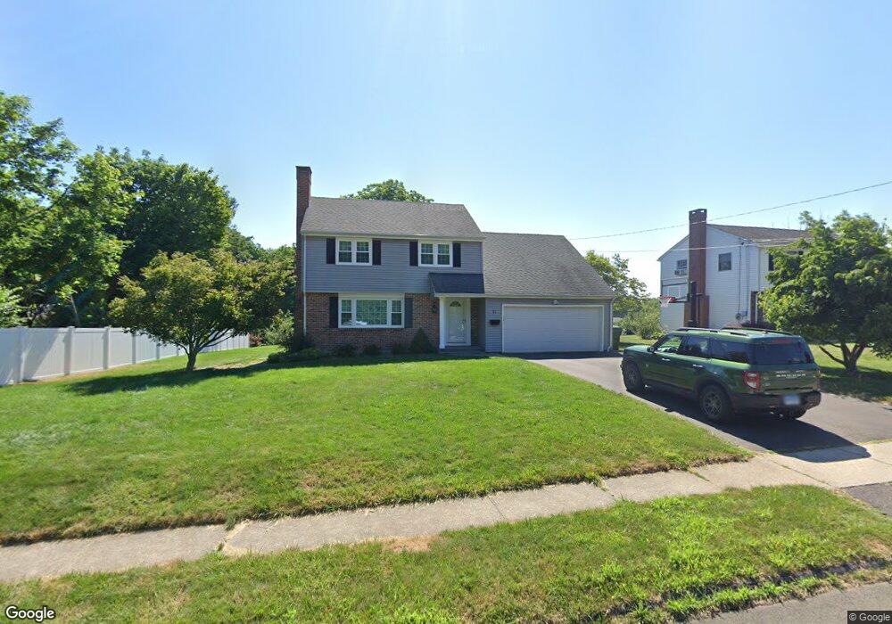 12 Coppermill Rd, Wethersfield, CT 06109 - photo 1