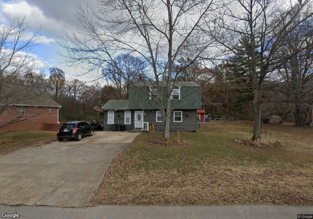 5033 Linwood Dr, Poplar Bluff, MO 63901 - photo 1