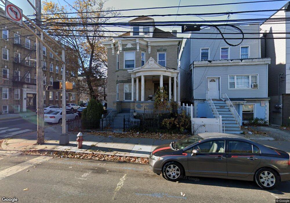 977 Summit Ave unit 1, Jersey City, NJ 07307 - photo 1