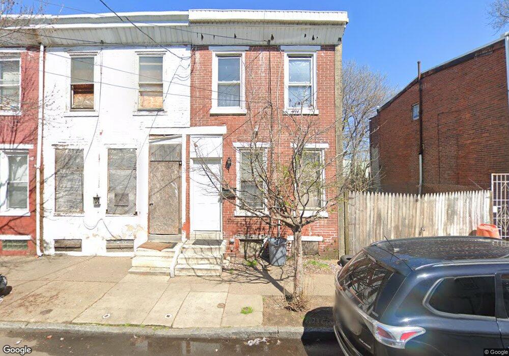 335 Sycamore St, Camden, NJ 08103 - photo 1
