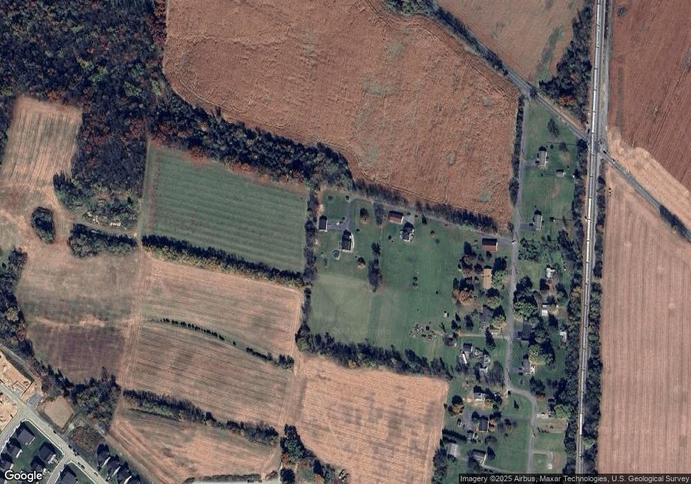 445 Connector Rd, Martinsburg, WV 25405 - photo 1