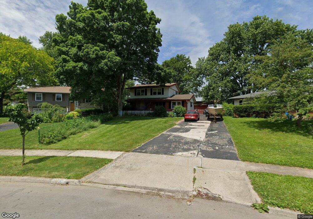 6165 Whitby Square W, Columbus, OH 43229 - photo 1