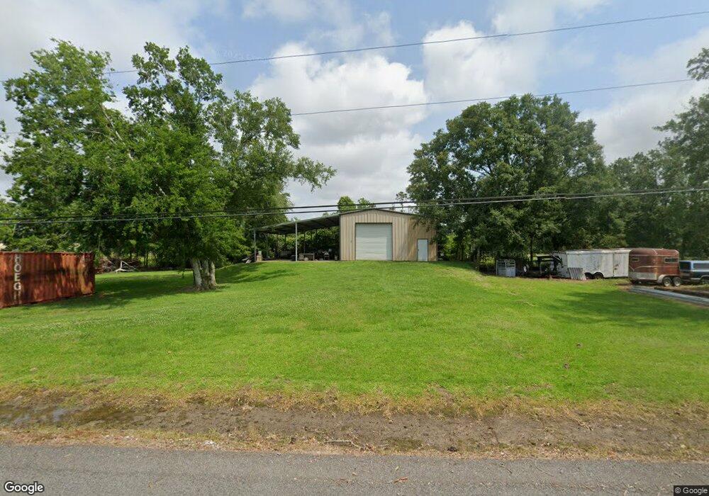 705 Weeks Ln, Lake Charles, LA 70607 - photo 1