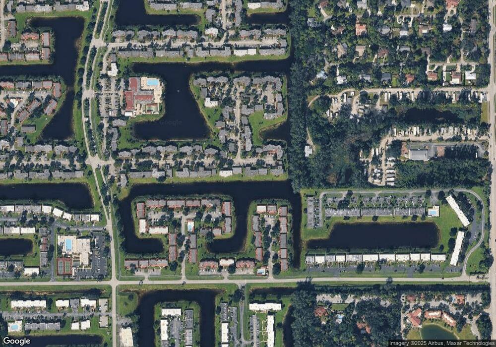 212 Lake Frances Dr unit 1, West Palm Beach, FL 33411 - photo 1