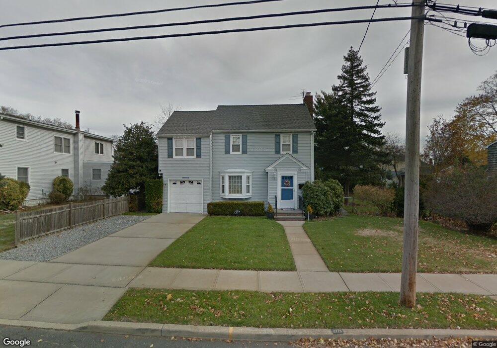 2775 Carnation Ave, Baldwin, NY 11510 - photo 1