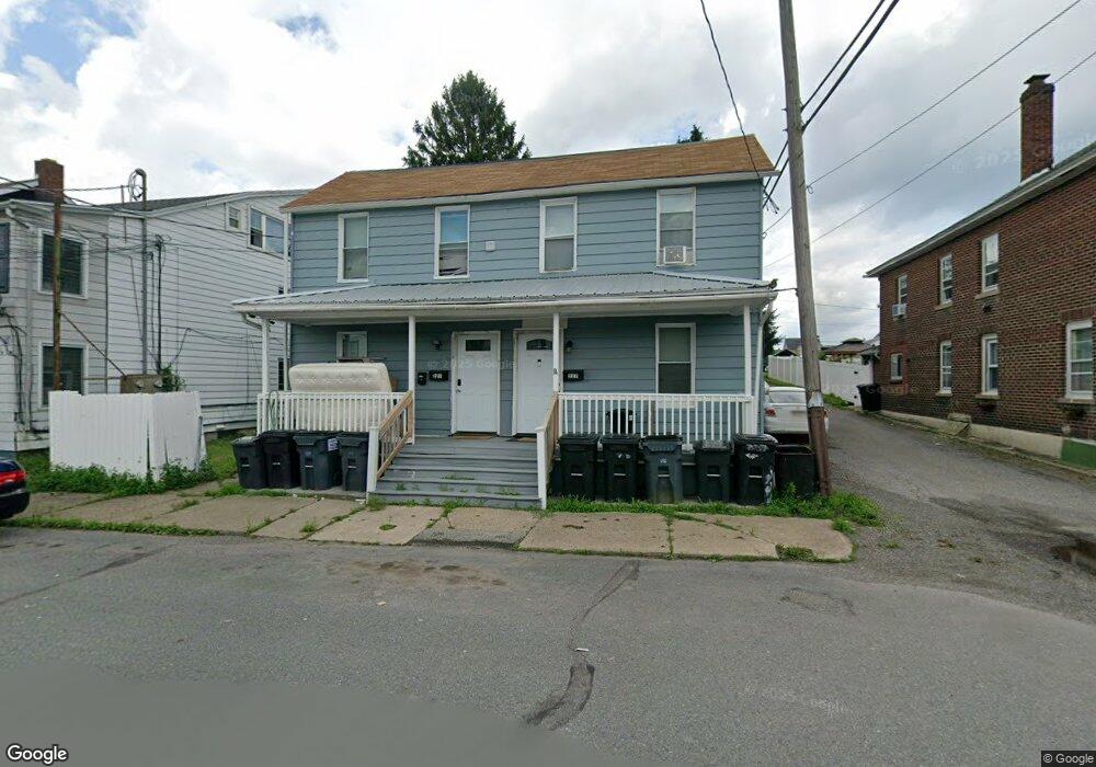 223 W Sherman St, McAdoo, PA 18237 - photo 1