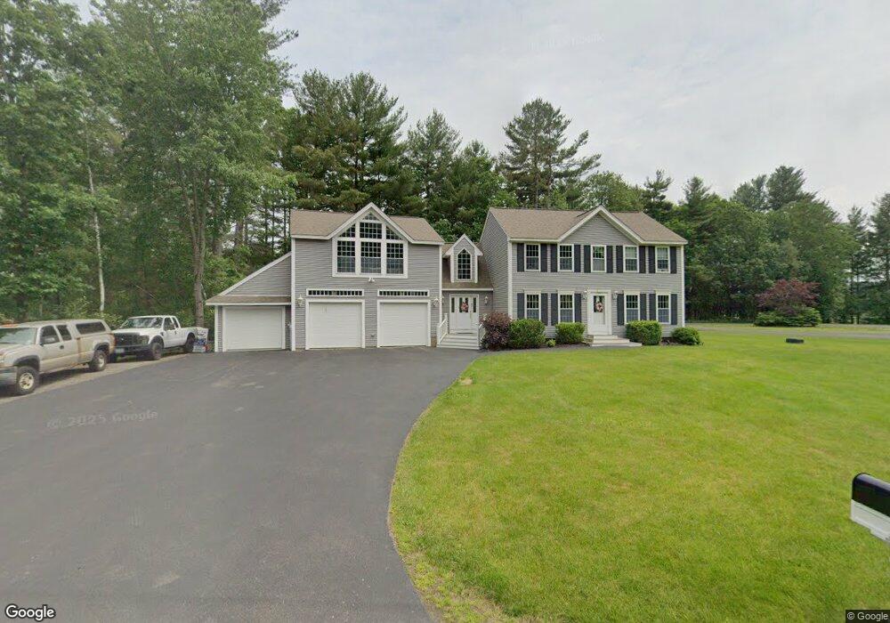 15 Chase Brook Cir, Litchfield, NH 03052 - photo 1