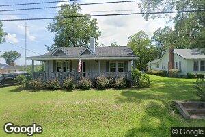 120 Asbell St, Irwinton, GA 31042