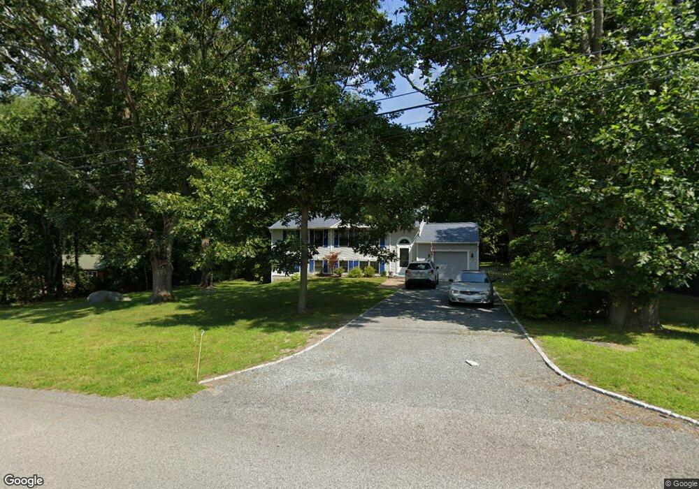 110 Capstan St, Jamestown, RI 02835 - photo 1