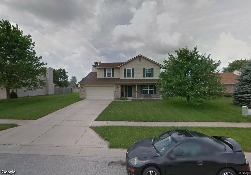 690 N Shore Blvd, Franklin, IN 46131 - photo 1