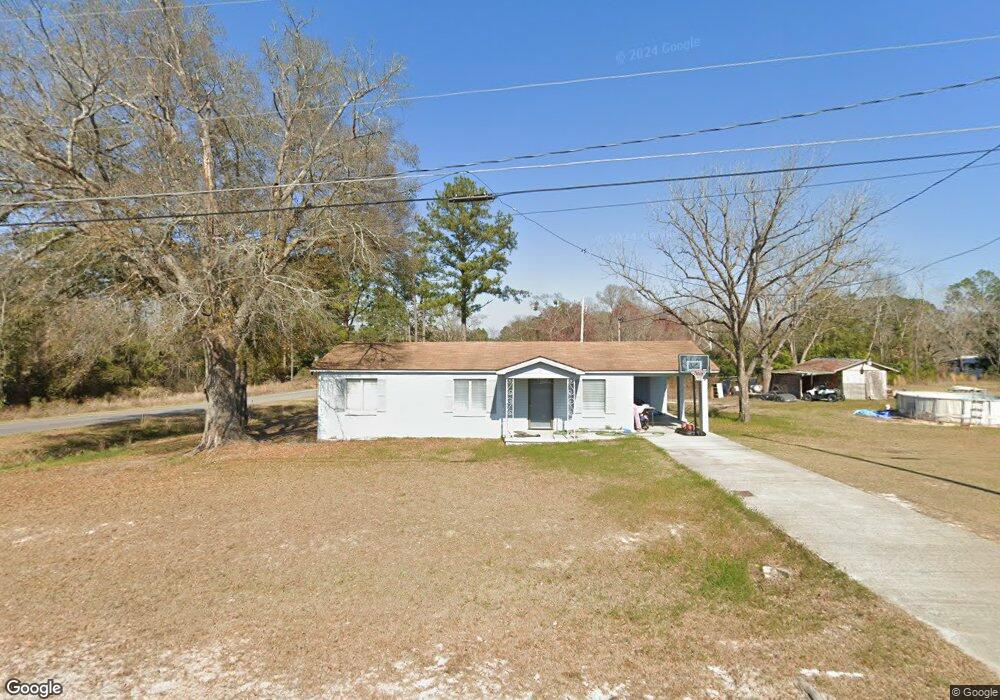 26 W Tenth St, Mc Rae Helena, GA 31037 - photo 1