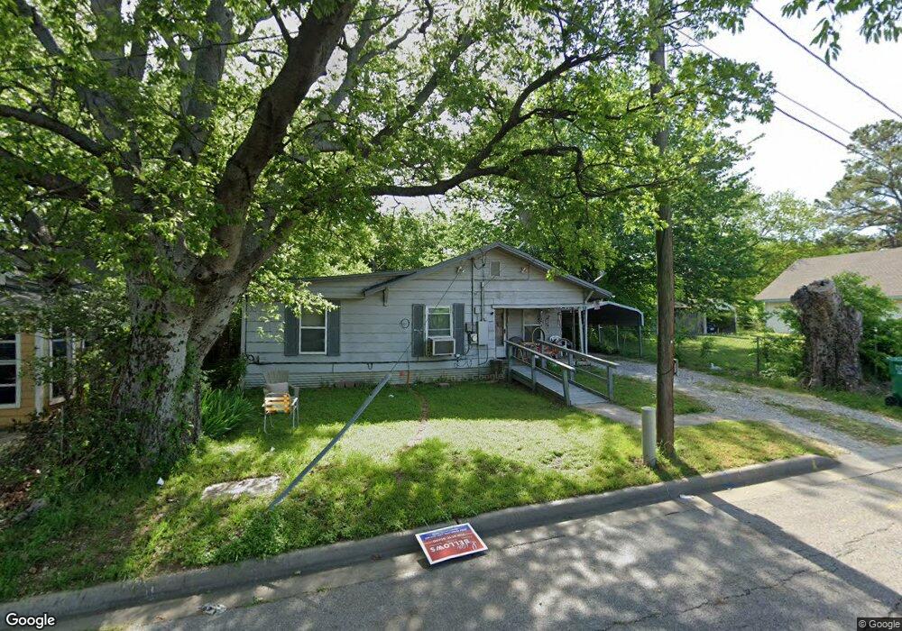 722 Mccrary St, Gainesville, TX 76240 - photo 1