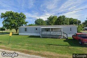 107 W Main St, Herrick, IL 62431