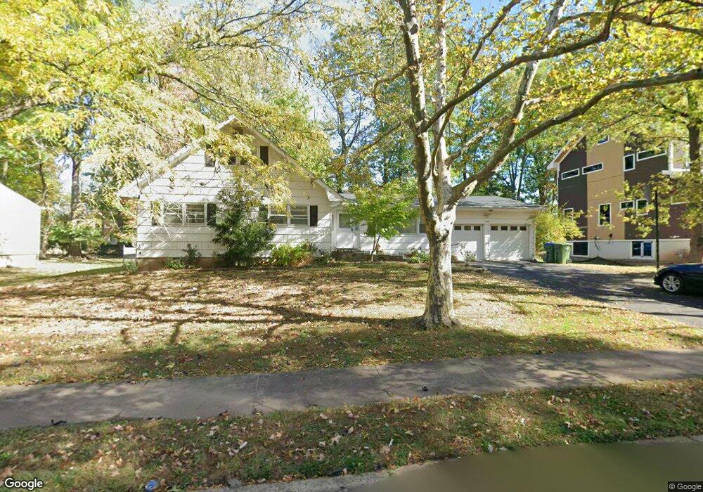 40 Jonathan Dr, Edison, NJ 08820 - photo 1