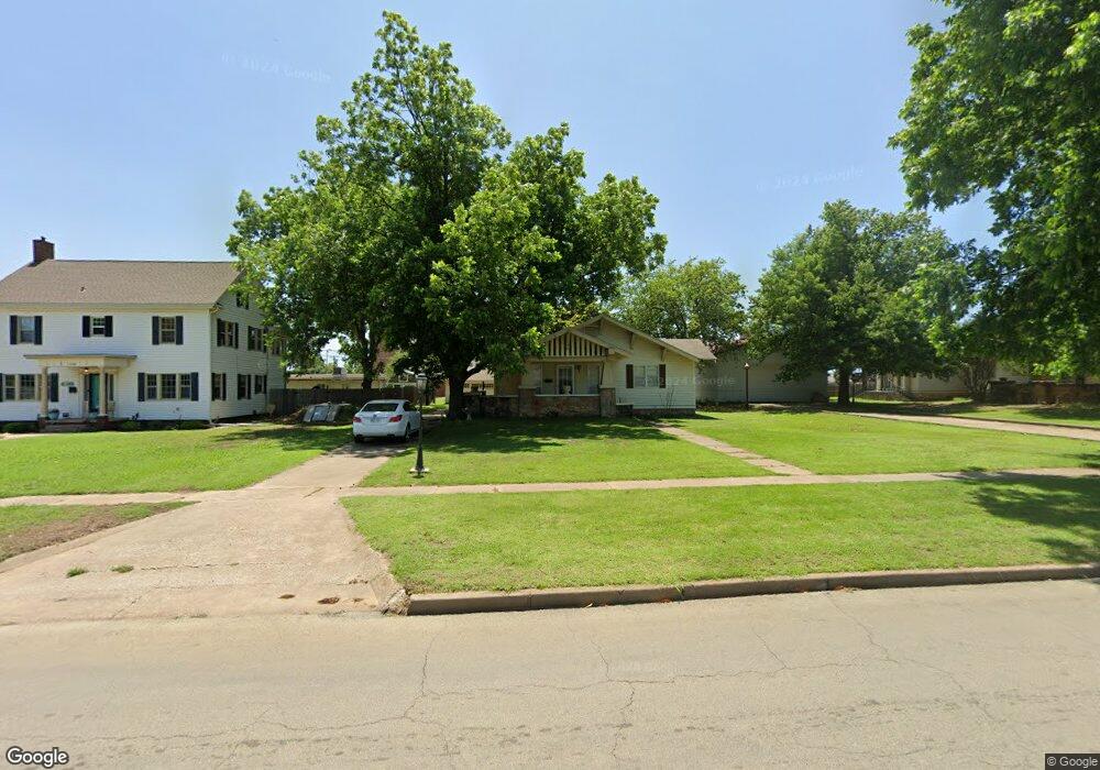 1031 E Broadway St, Cushing, OK 74023 - photo 1