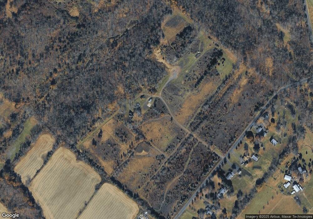 5837 Township Line Rd, Pipersville, PA 18947 - photo 1