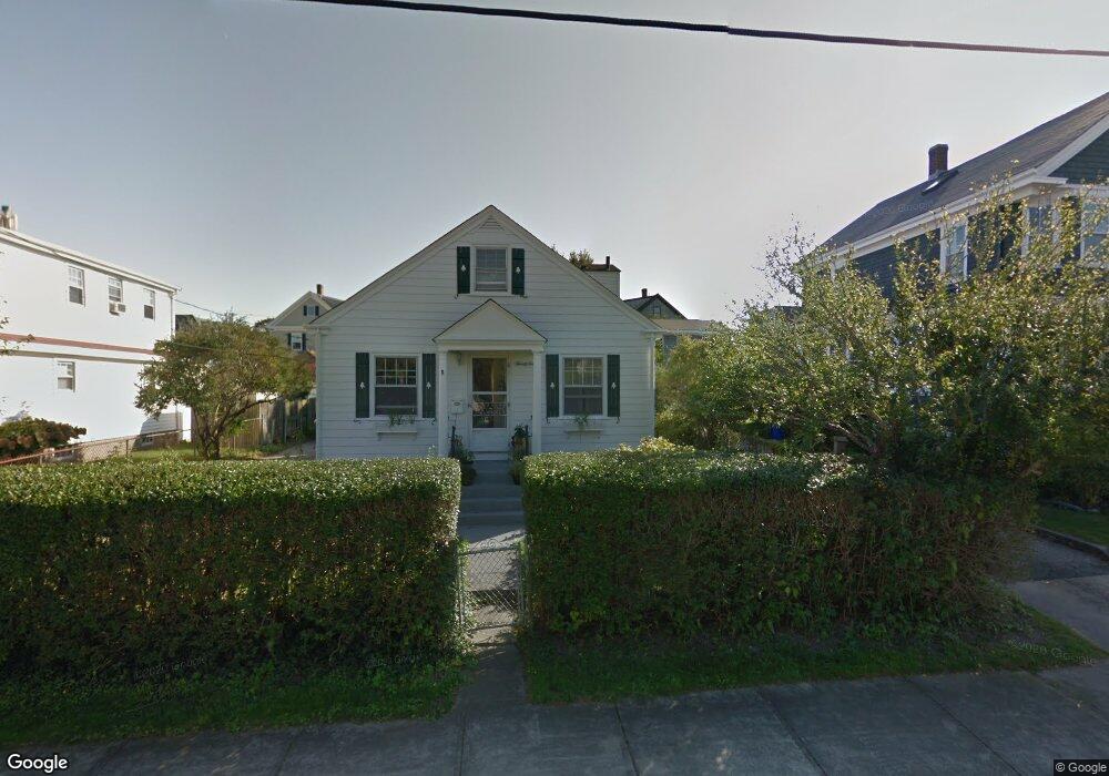 24 Eastnor Rd, Newport, RI 02840 - photo 1