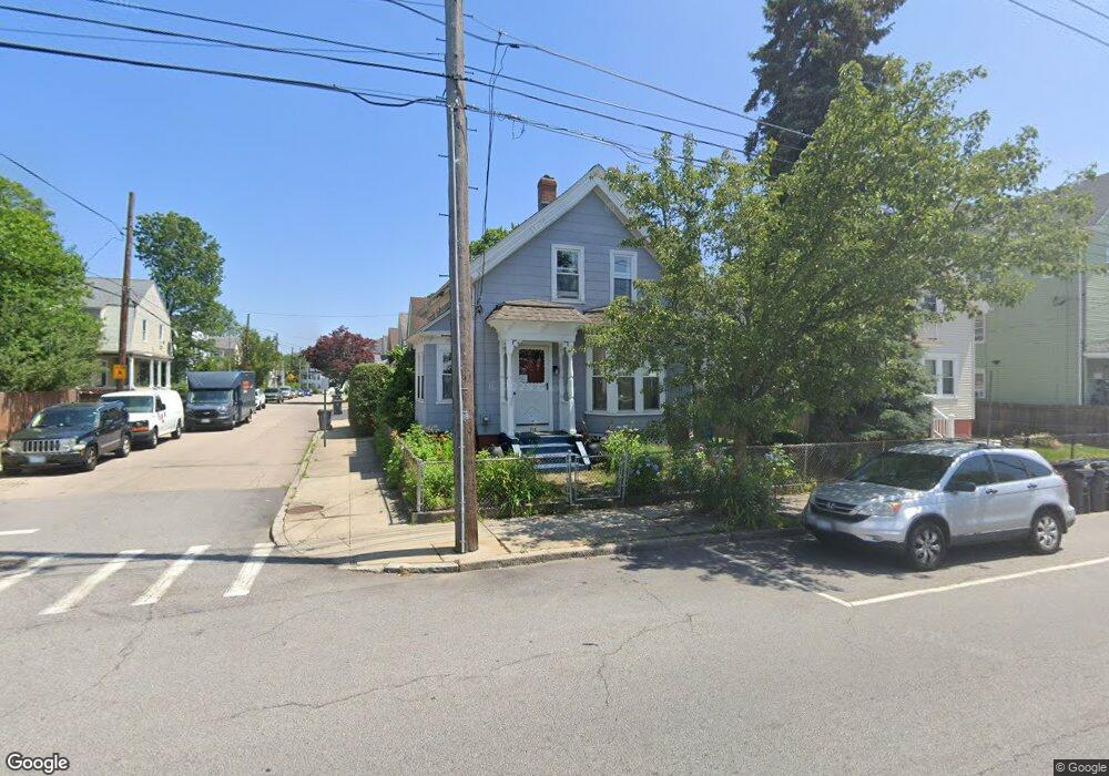 518 Pawtucket Ave, Pawtucket, RI 02860 - photo 1