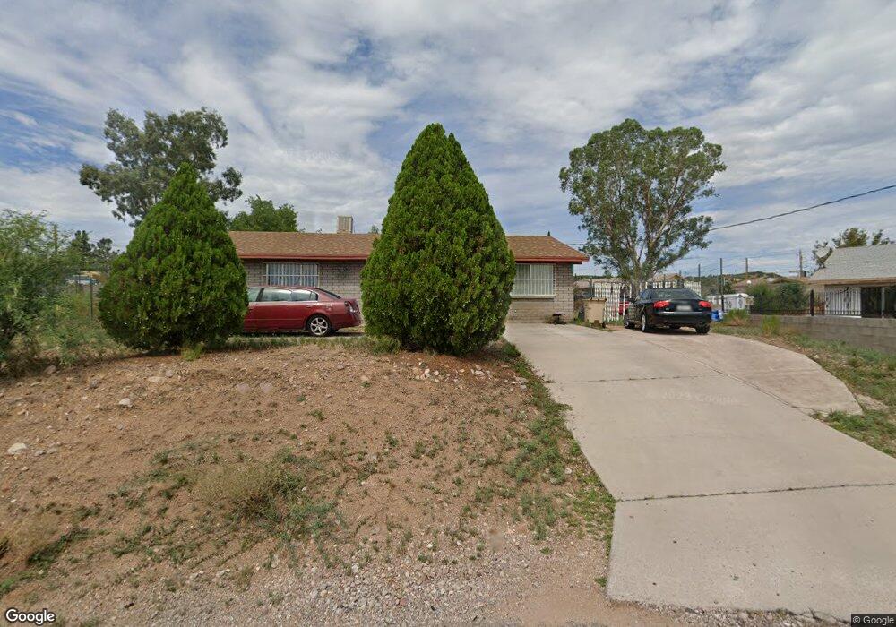 1240 Salsa Ct, Rio Rico, AZ 85648 - photo 1