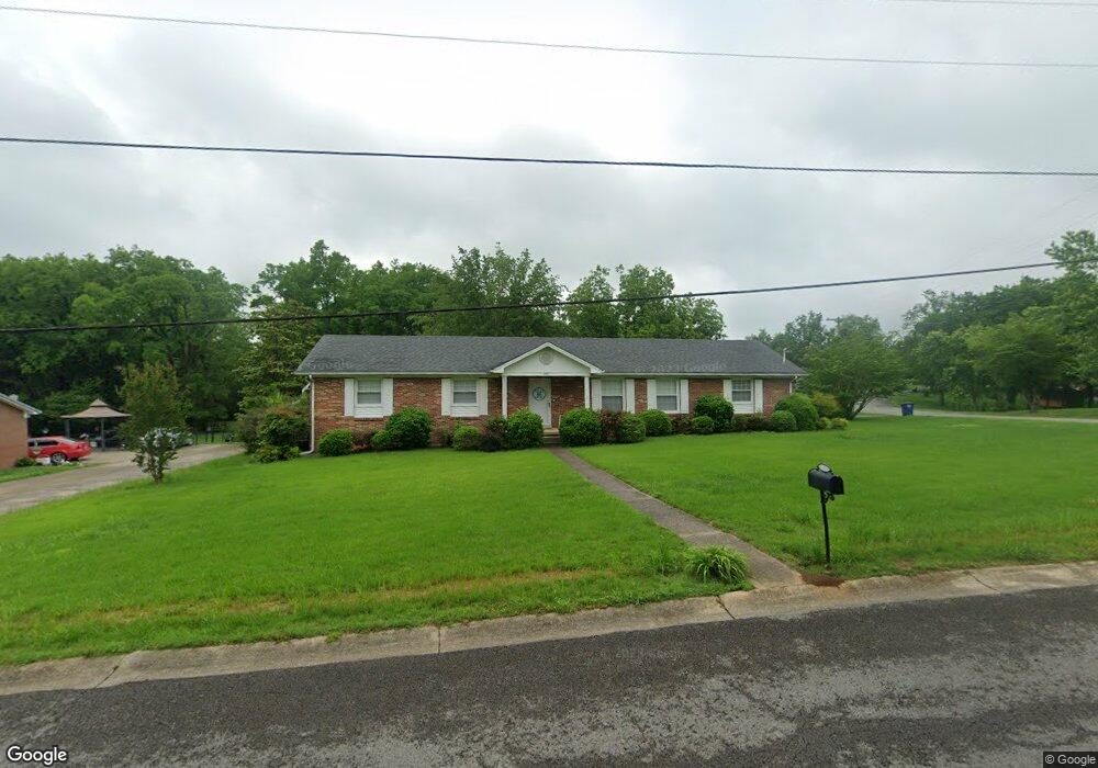 405 Fairlane Dr, Shelbyville, TN 37160 - photo 1