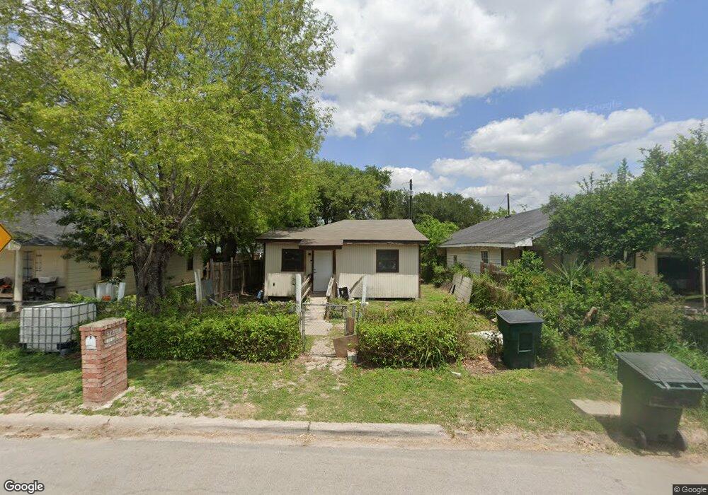 1011 E Villegas Ave, Pharr, TX 78577 - photo 1