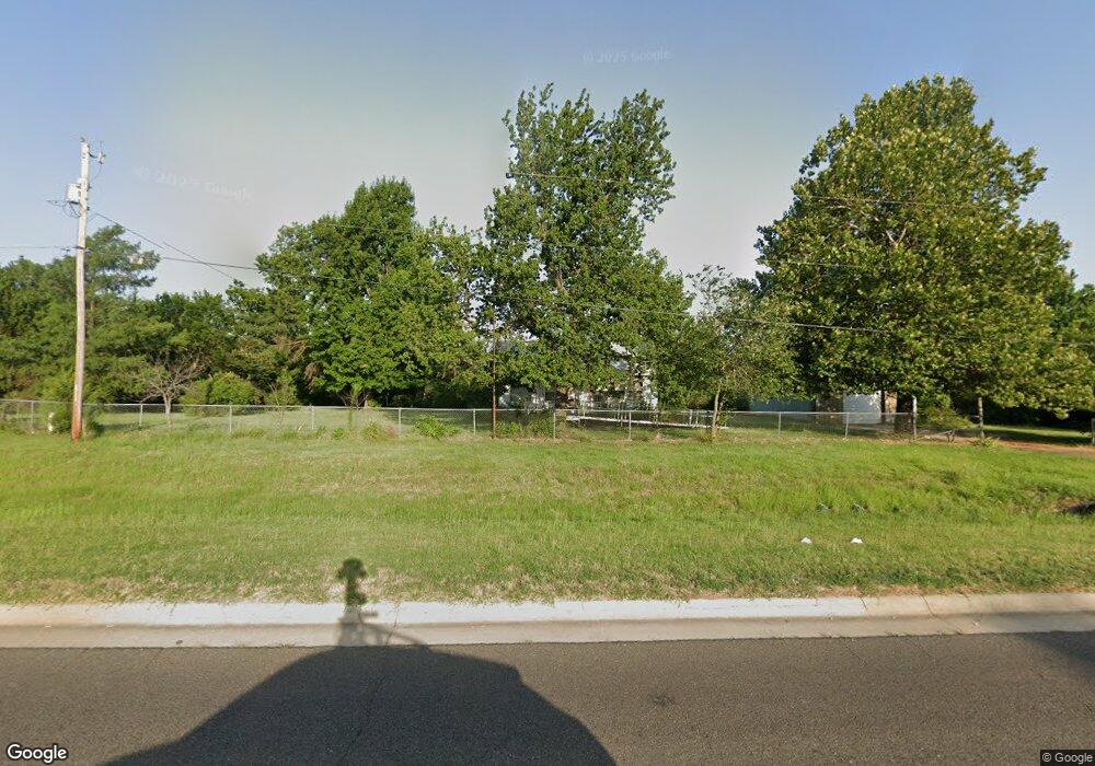 901 S Harrah Rd, Harrah, OK 73045 - photo 1