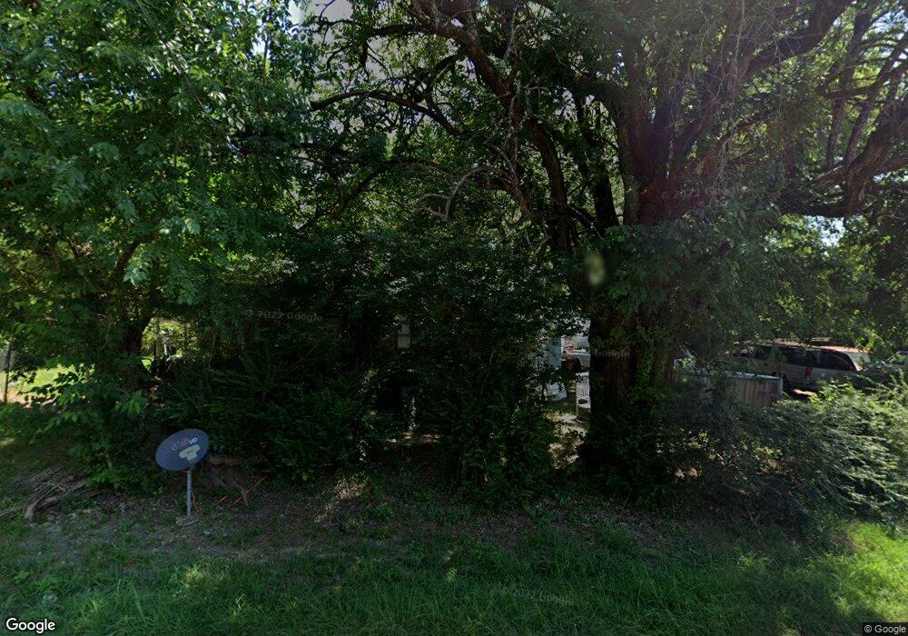 102 S Main St, Bonham, TX 75418 - photo 1