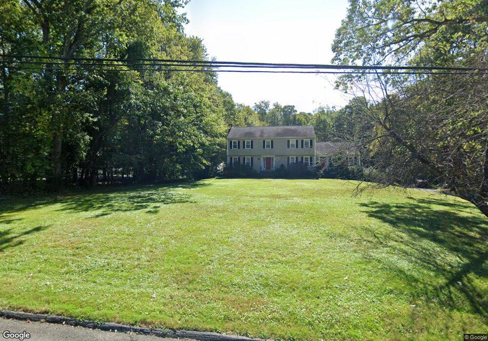 98 Echo Hill Dr, Stamford, CT 06903 - photo 1