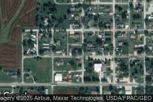 202 Dewey Ave, Donnellson, IA 52625