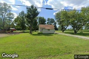 311 N Main St, Ewing, IL 62836