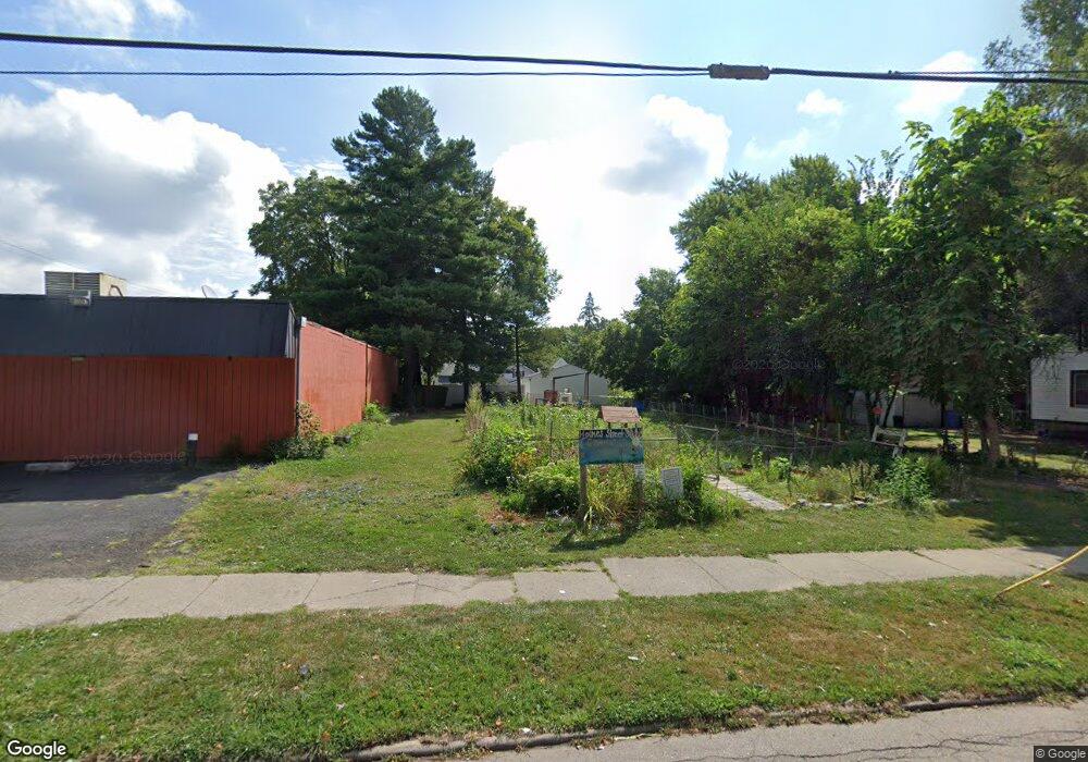 907 S Holmes St, Lansing, MI 48912 - photo 1