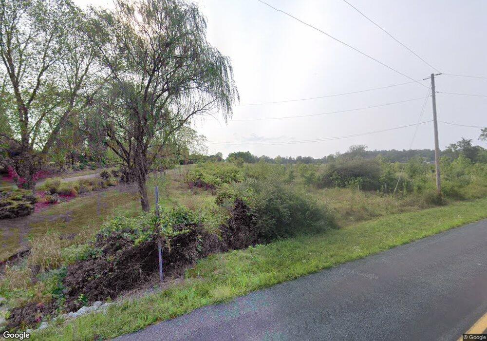 261 Hospital Rd unit 1, Gettysburg, PA 17325 - photo 1