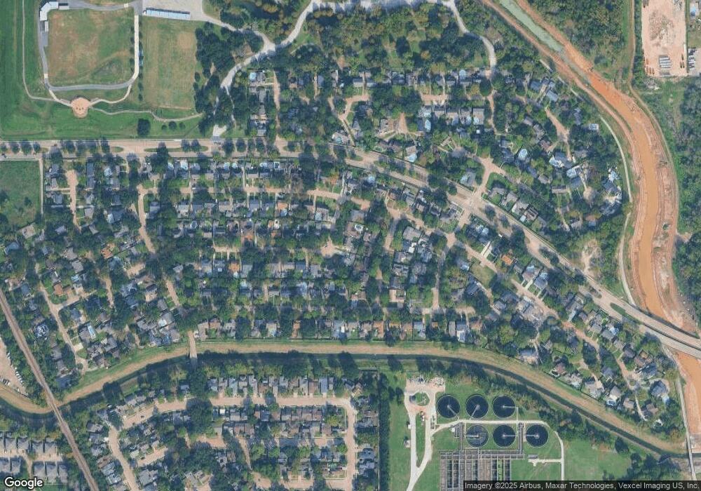 5011 Fallen Oaks Dr, Houston, TX 77091 - photo 1