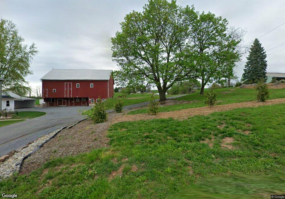 987 Centerville Rd, East Earl, PA 17519 - photo 1