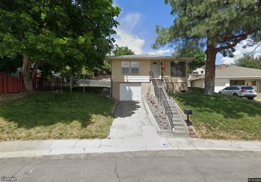 668 NW 7th St, Pendleton, OR 97801 - photo 1