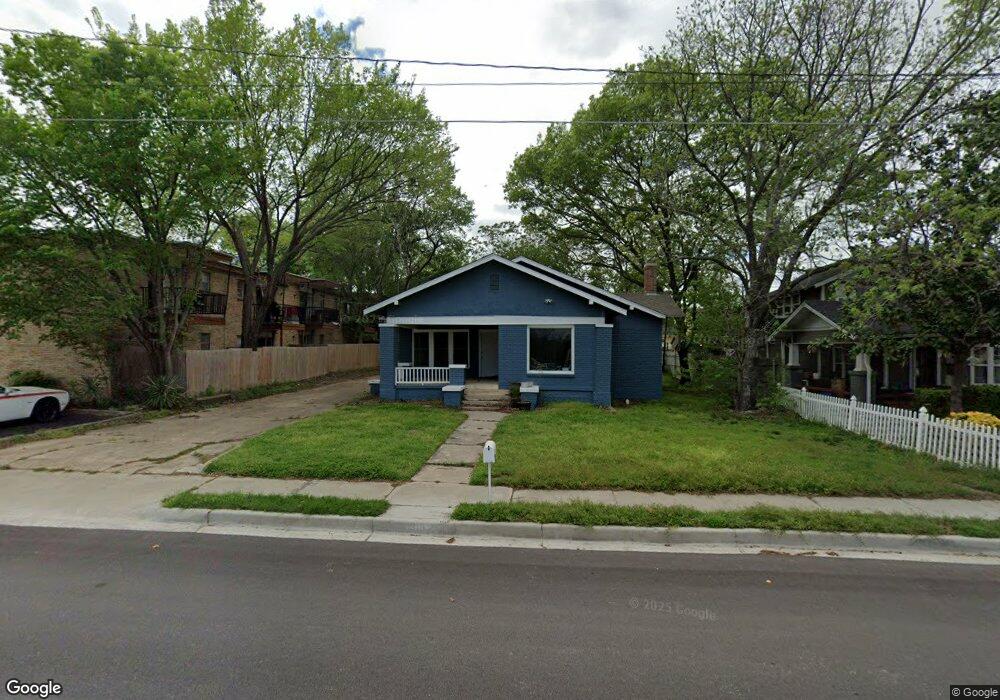 318 S Waco St, Weatherford, TX 76086 - photo 1