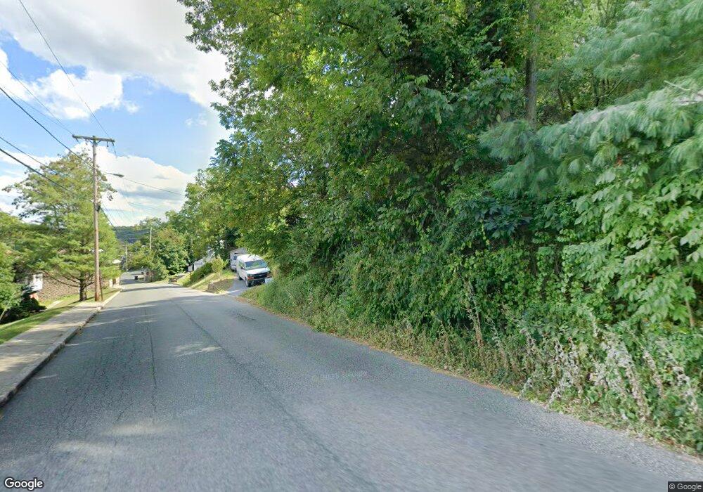 2006 Weisstown Rd, Boyertown, PA 19512 - photo 1