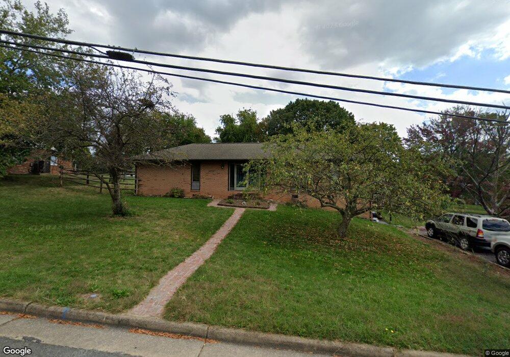 811 Blue Ridge Dr, Harrisonburg, VA 22802 - photo 1