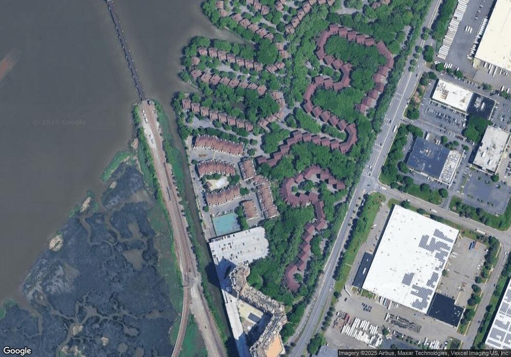 811 Topsail Ln unit 1A, Secaucus, NJ 07094 - photo 1