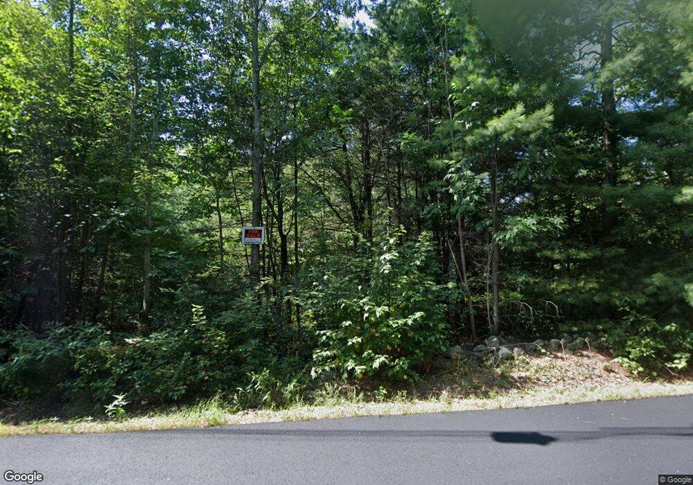 852 Borough Rd, Pembroke, NH 03275 - photo 1