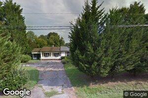 1050 Bloodworth St, Union Point, GA 30669