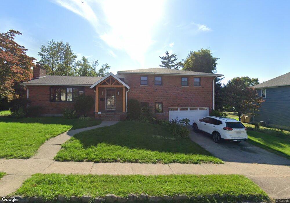 301 Penn Ave, Dupont, PA 18641 - photo 1