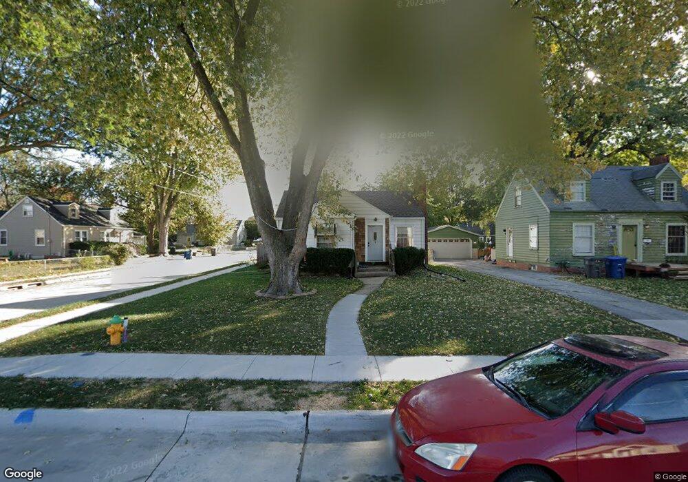 2421 47th St, Des Moines, IA 50310 - photo 1