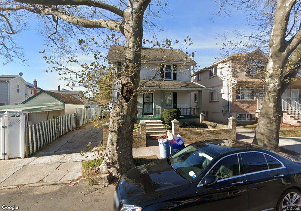 11922 178th Place, Jamaica, NY 11434 - photo 1