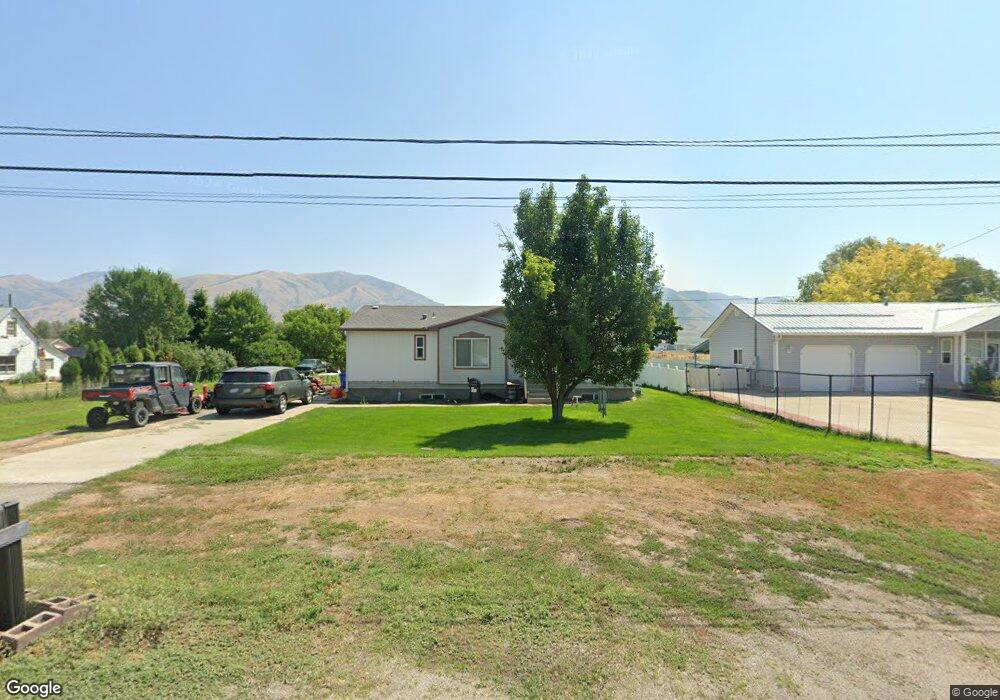 427 S 200 E, Hyrum, UT 84319 - photo 1