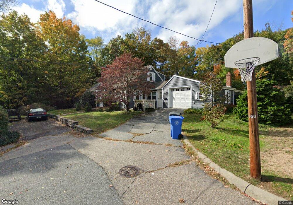 11 King Cir, Cranston, RI 02920 - photo 1