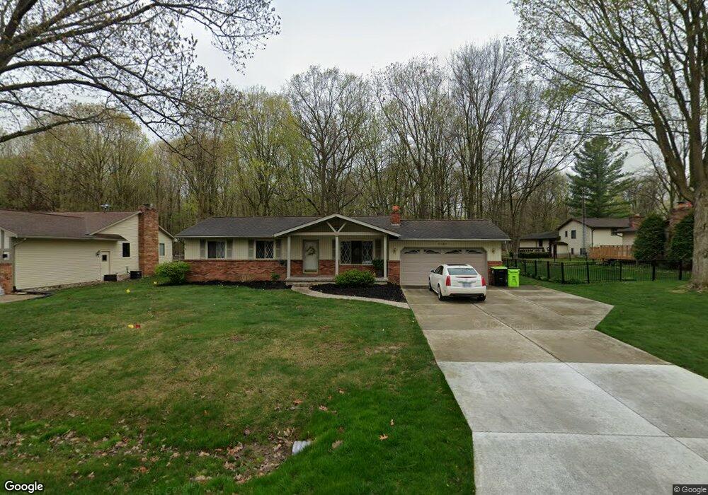 5150 Birchcrest Dr, Swartz Creek, MI 48473 - photo 1